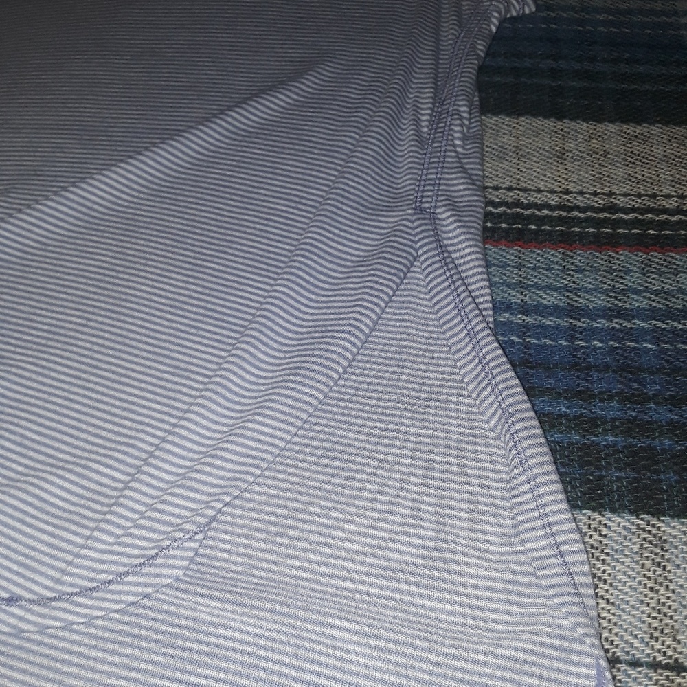 Top - Picture 4 of 4